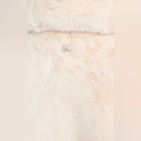 Apparis Steffi Faux Fur Long Coat - Women - Picture 5 of 16